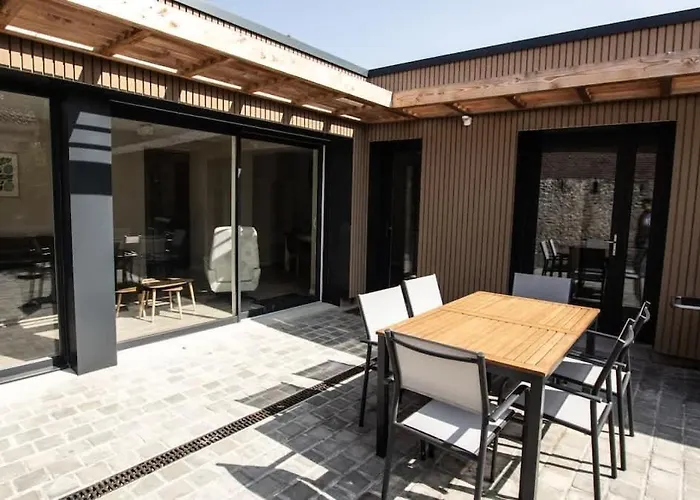 Chez Felix Maison 2 *